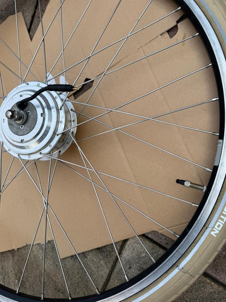 Te koop voorwiel motorwiel voor elektrische fiets, Ophalen of Verzenden, Zo goed als nieuw, Elektrische fiets