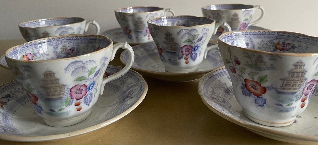 Antieke koffiekopjes Petrus Regout Maastricht RISTOR 1870, Verzenden