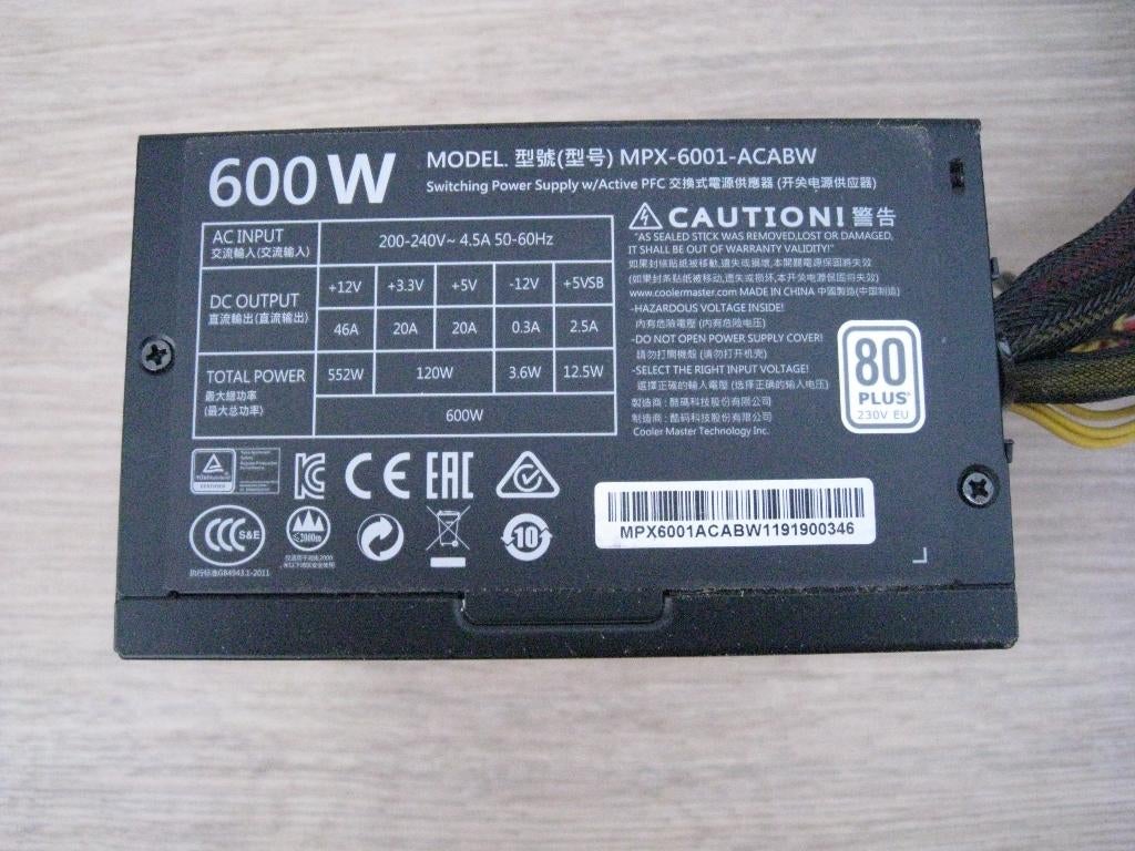 Cooler Master MasterWatt Lite 600Watt, Ophalen