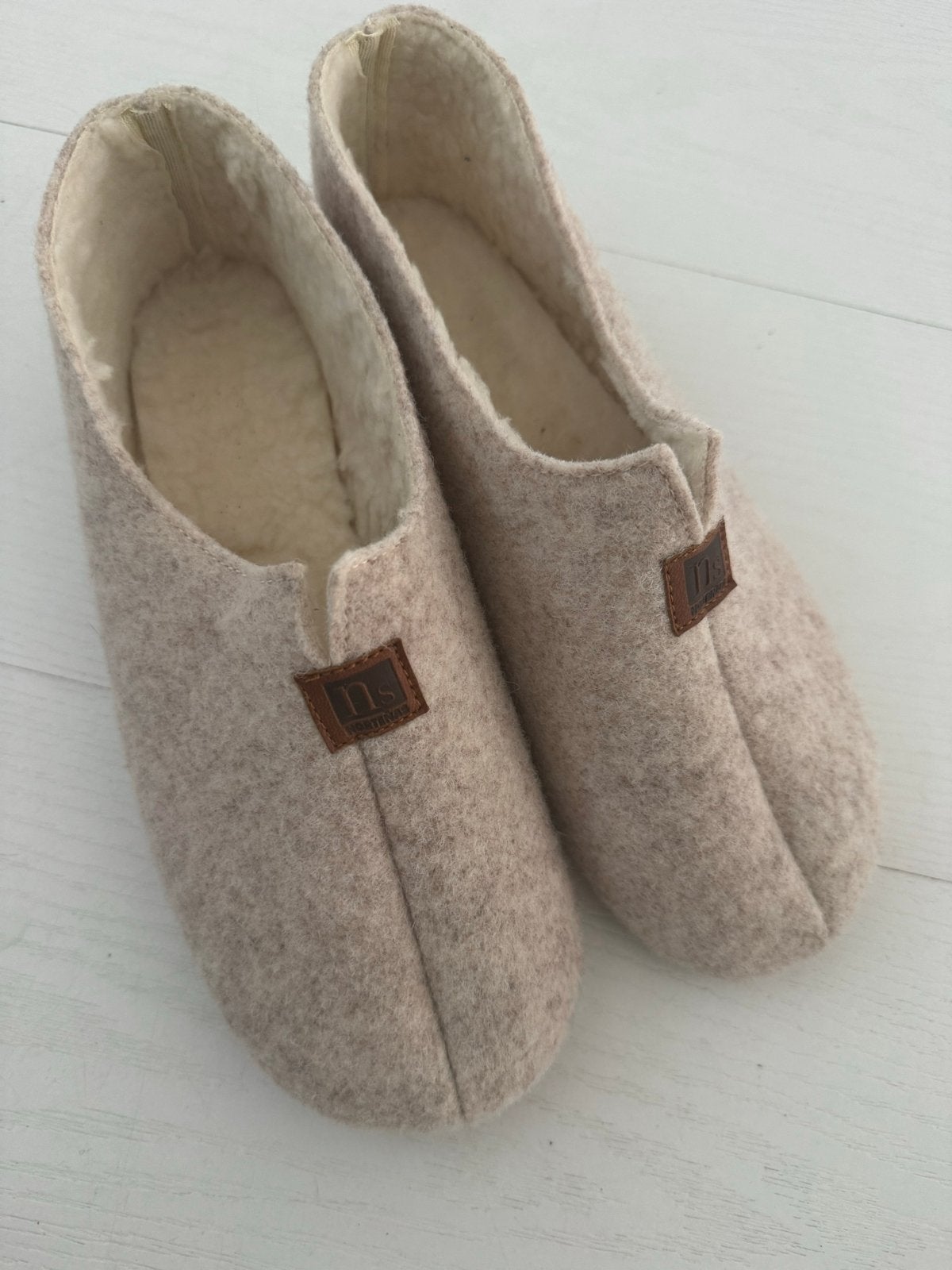Nortenas pantoffels maat 40 - absolute Nieuwstaat, Ophalen of Verzenden, Nieuw, Pantoffels of Sloffen