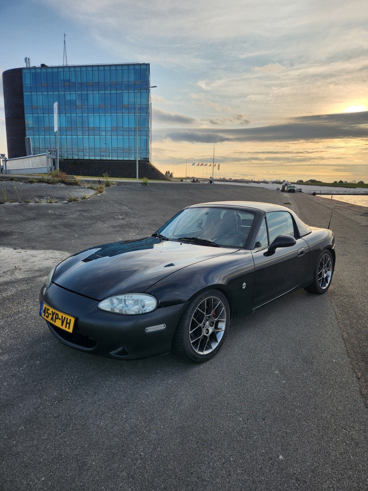Mazda MX-5 NBFL 1.8, 6 bak, SVT, apk 07-05-2027, Auto's, Elektrische ramen, Achterwielaandrijving, Zwart, Cabriolet