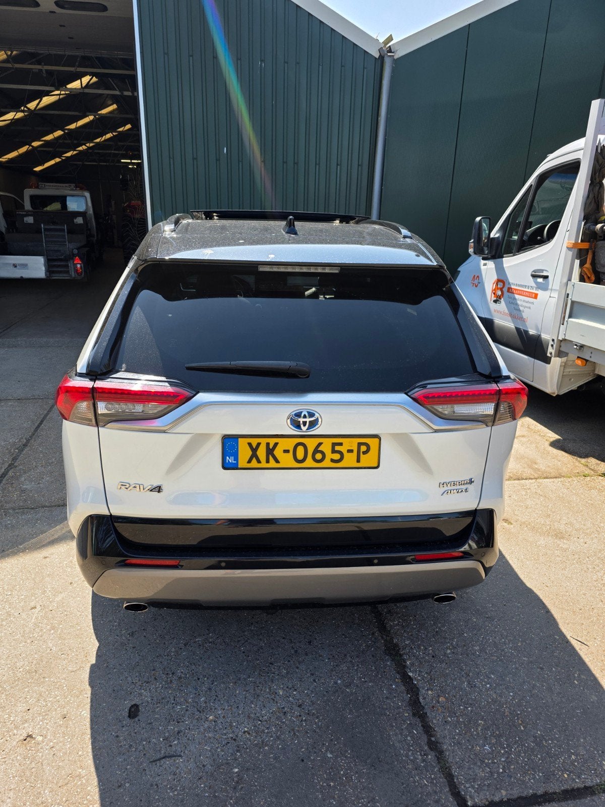 Toyota Rav4 2.5 Hybrid 222pk CVT AWD 2019 Wit, Zwart, 4 cilinders, 2487 cc, Wit