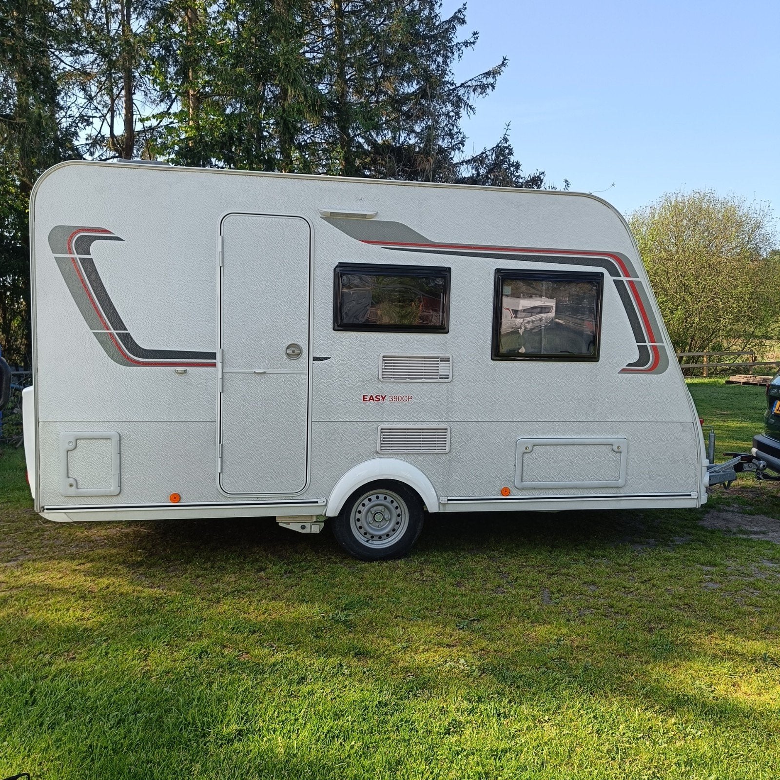 STERCKEMAN 390 SF 2021 +MOVER+LUIFEL! (747 KG LEEG GEW.!), Caravans en Kamperen, Caravans, Sterckeman, Dwarsbed, Treinzit, 750 - 1000 kg