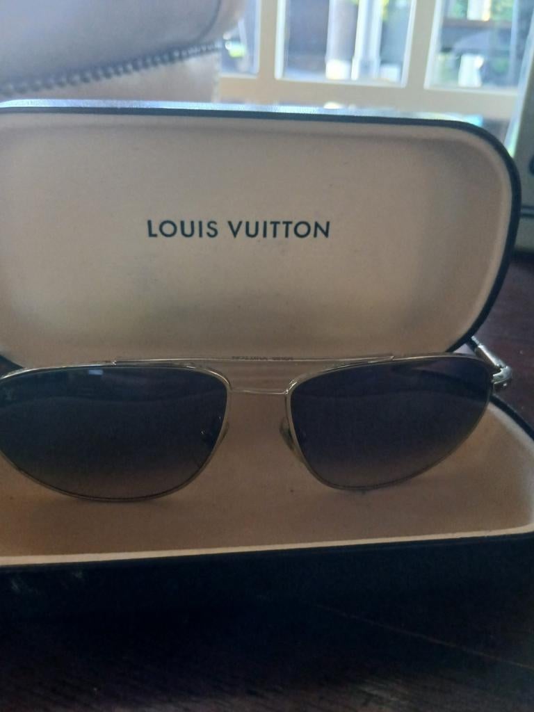 Louis Vuitton Pilot Zonnebril, Ophalen of Verzenden