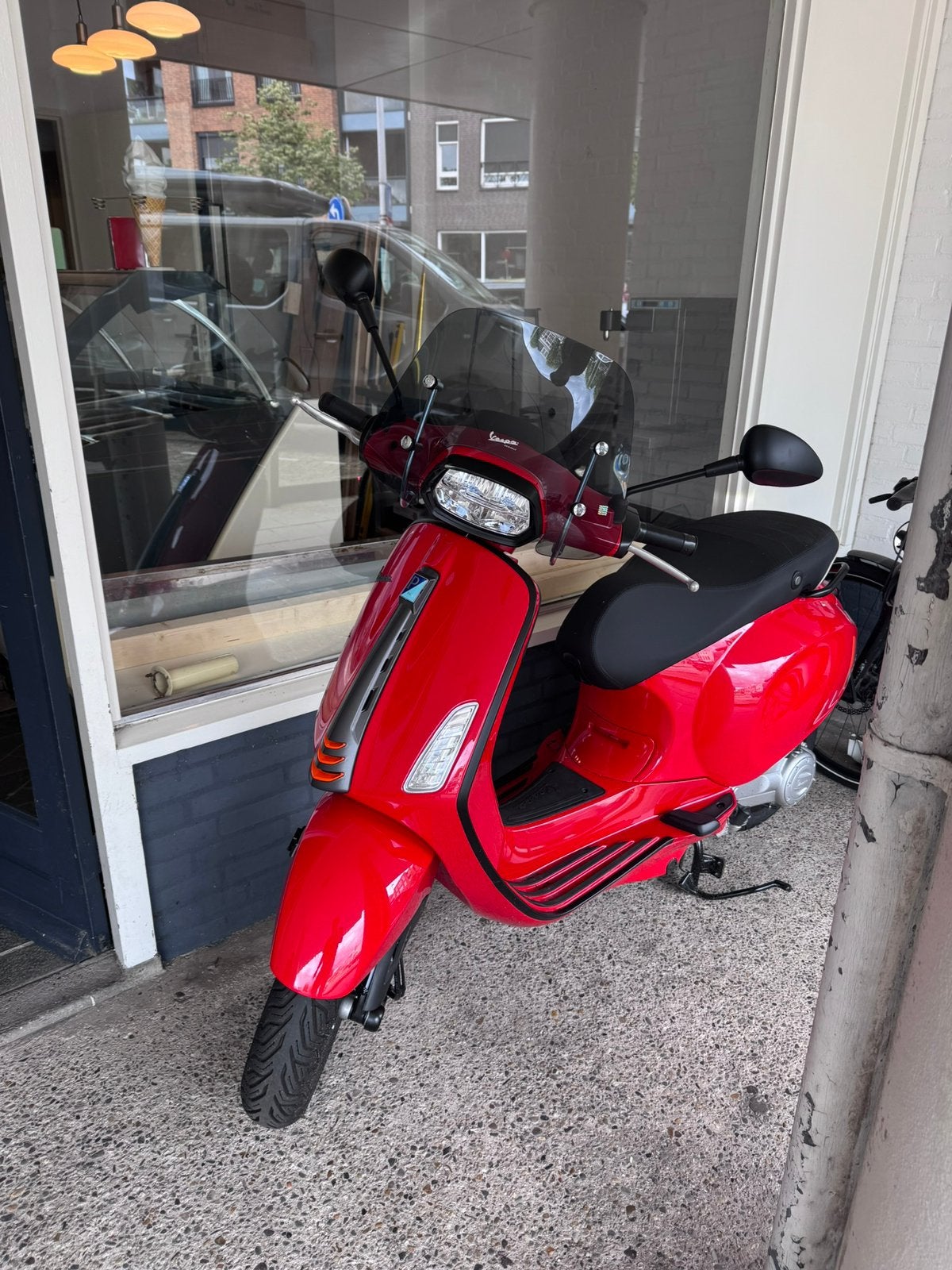 Vespa sprint 2026 schade Nieuw!!, Ophalen, Zo goed als nieuw, Benzine