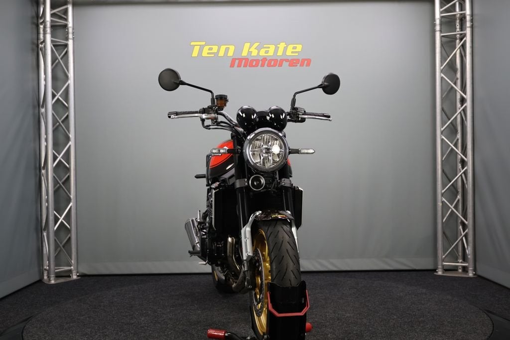Kawasaki Z 900 RS, Bedrijf, 900 cc, Meer dan 35 kW, Traction Control