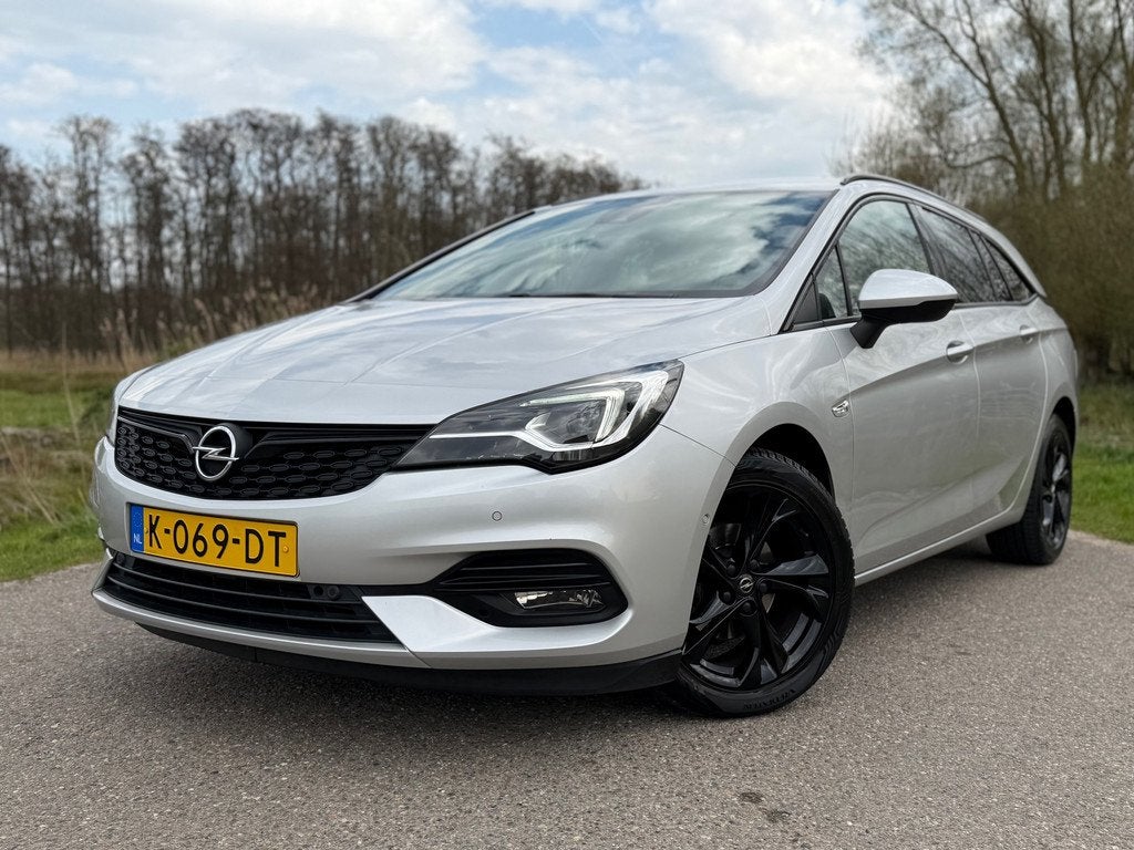 Opel Astra Sports Tourer 1.2 Ultimate / 1ste Eigenaar / Navi, Auto's, Opel, Voorwielaandrijving, Origineel Nederlands, 660 kg