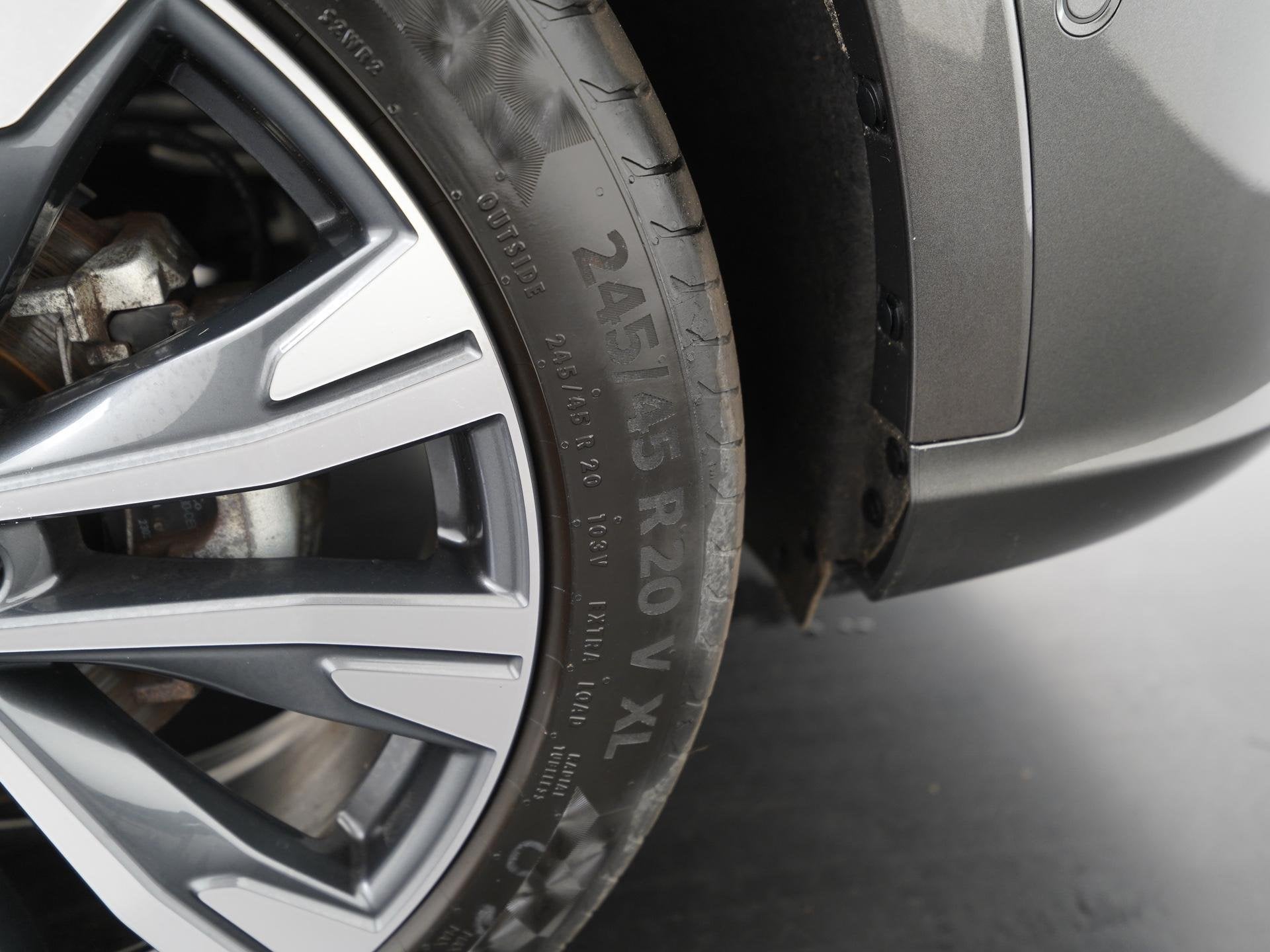 Foto 43 van Ford Kuga 2.5 PHEV Vignale | Panoramadak | ACC | Head Up | Z