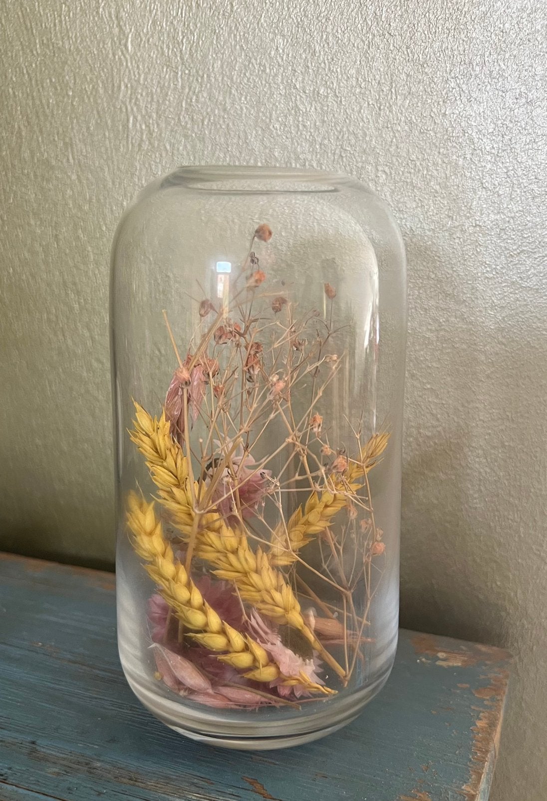Glazen stolpje met droogbloemen, Huis en Inrichting, Ophalen, Zo goed als nieuw