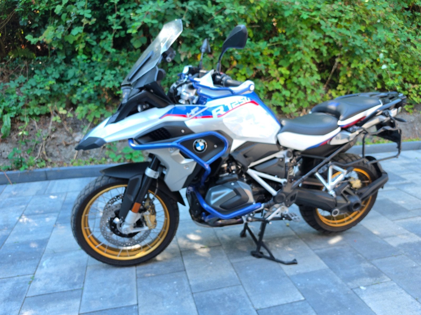 BMW R1250 GS met Akrapovic uitlaat wunderlich, 2 cilinders, Motorrijbewijs A, Gebruikt, Particulier