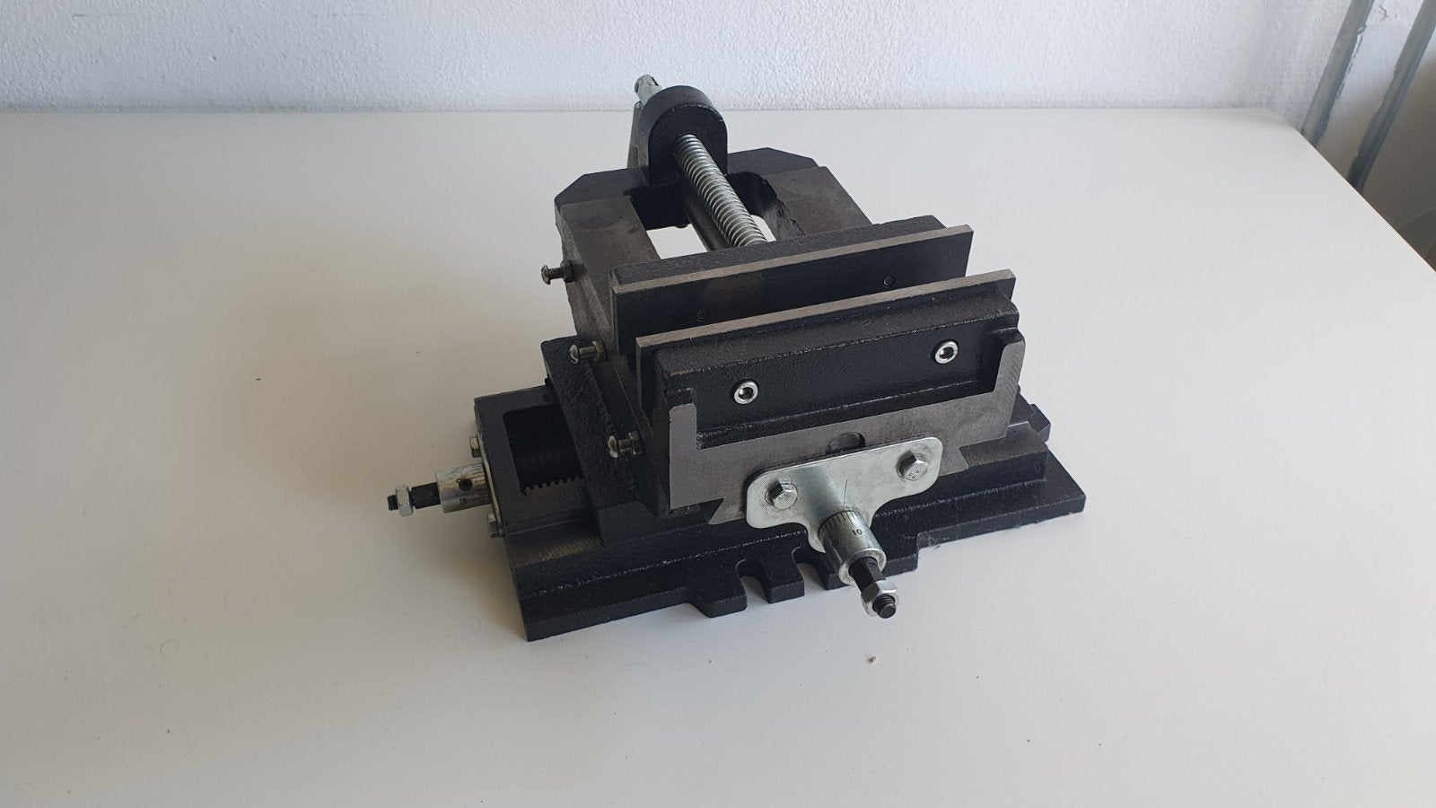 Machineklem 150mm met twee assen, N.v.t., Onbekend, Nieuw, Ophalen of Verzenden