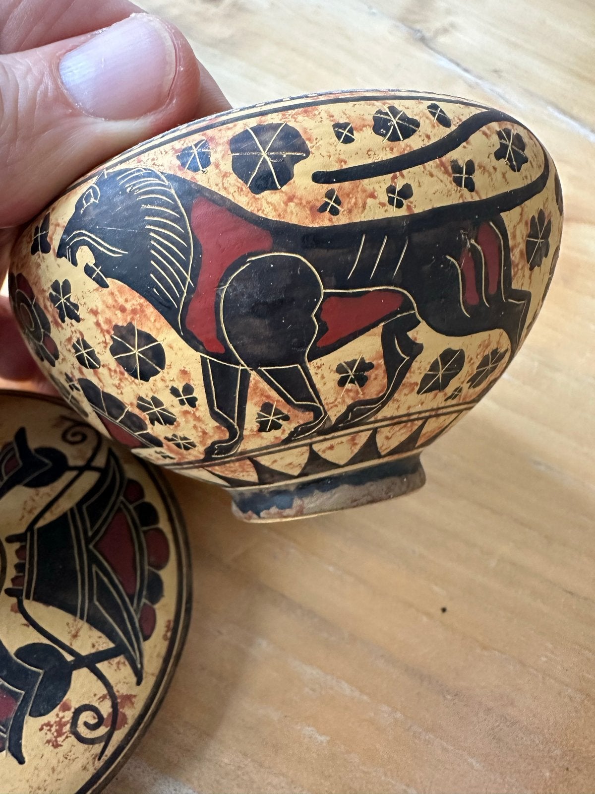 Handgemaakte Korinthische Aardewerk Pot met Deksel, Antiek en Kunst, Antiek | Keramiek en Aardewerk, Ophalen of Verzenden