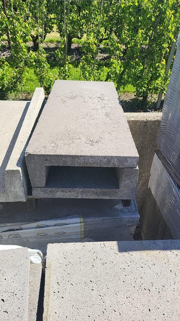 2 stuks zo goed als nieuwe oudhollandse L traptrede antra, Tuin en Terras, Bielzen en Borders, Ophalen, Biels, Zo goed als nieuw
