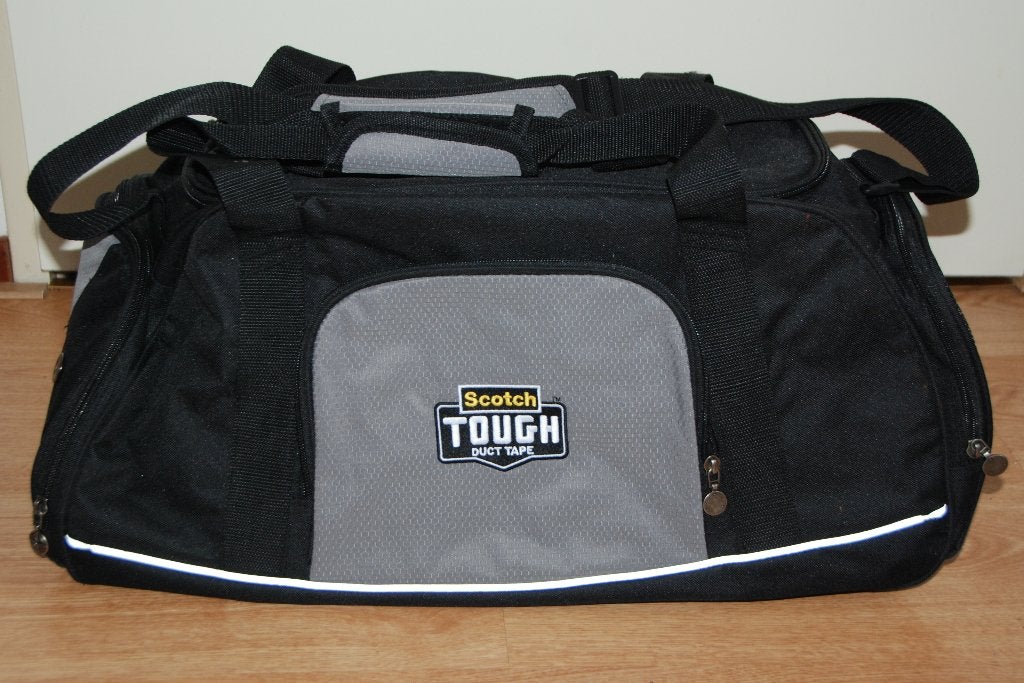 Nieuwe Sporttas / reistas met handige vakken Scotch tas, Sieraden, Tassen en Uiterlijk, 40 tot 60 cm, 20 tot 30 cm, Verzenden