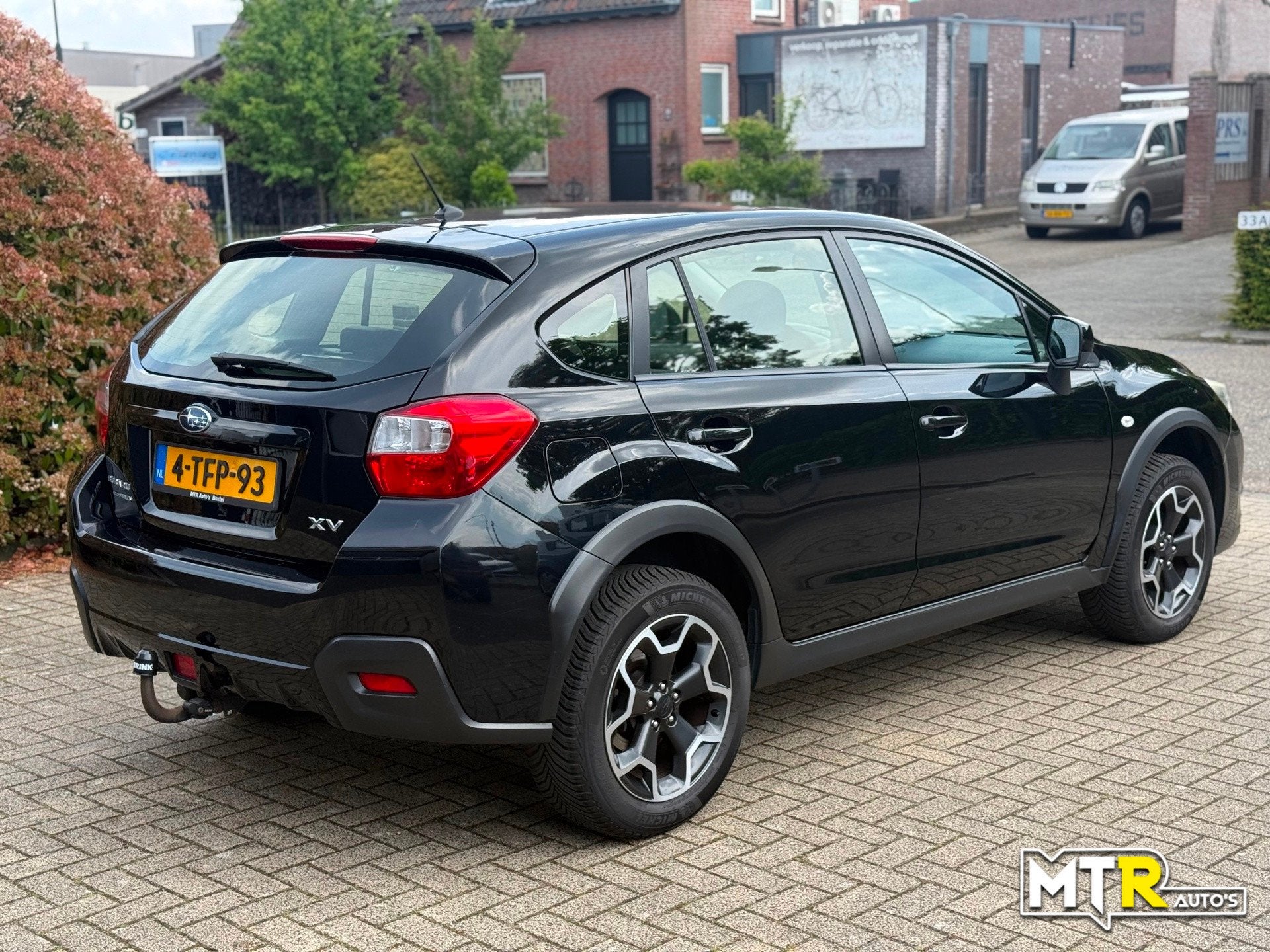 Subaru XV 1.6i Business Edition AWD 2e EIG|NAP|AUT|LEER, Auto's, Subaru, Euro 5, Gebruikt, Zwart, 4 cilinders