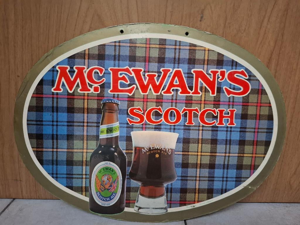 Reclamebord Mc Ewan's Scotch, Verzamelen, Biermerken, Ophalen of Verzenden, Zo goed als nieuw, Reclamebord, Plaat of Schild, Overige merken