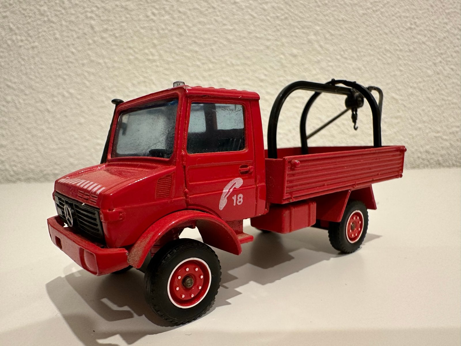 Solido Unimog U1700L Brandweer Truck 1995 Schaal 1:50, Hobby en Vrije tijd, Ophalen of Verzenden, Gebruikt, Bus of Vrachtwagen