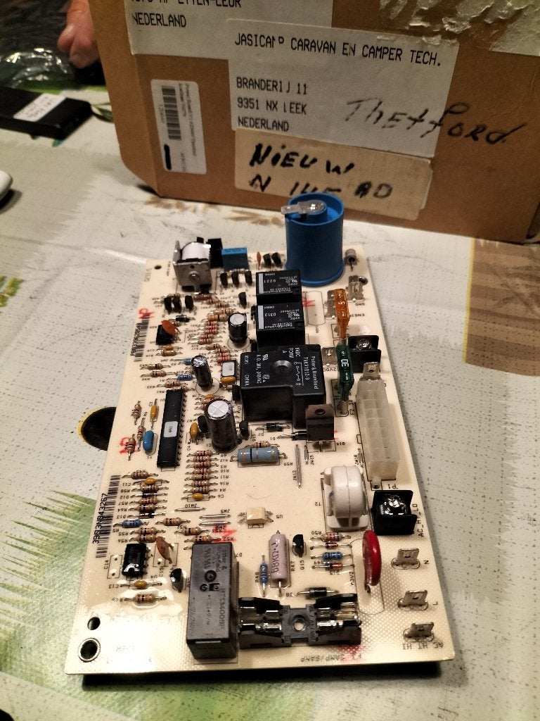 Splinternieuwe print voor powerboard Thetford N145 e.a, Ophalen of Verzenden, Nieuw