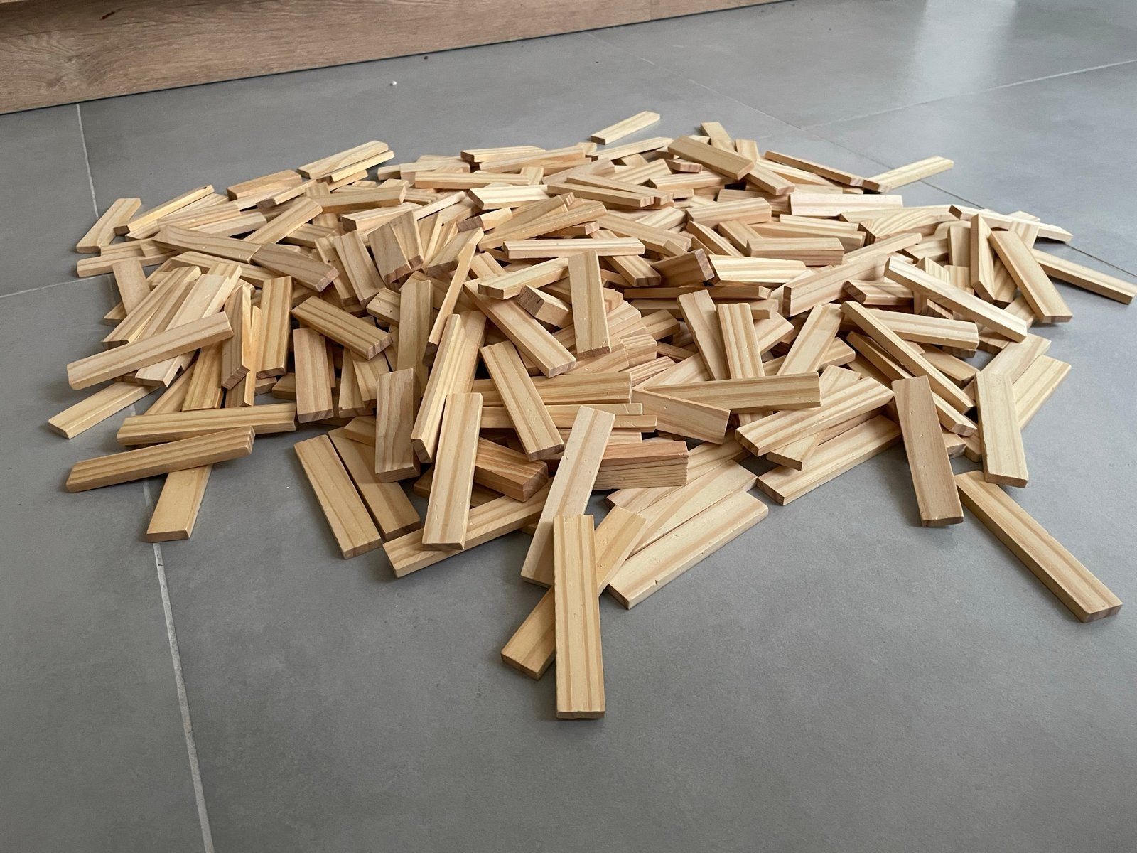 Grote stapel houten plankjes voor bouwplezier, Ophalen, Gebruikt, Overige typen