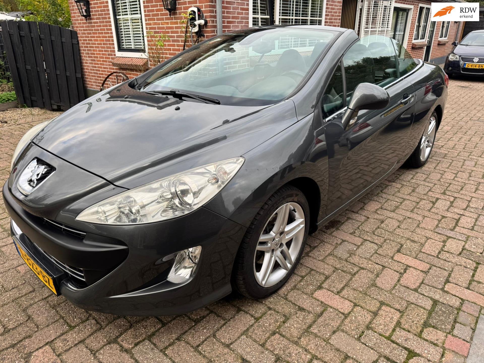 Peugeot 308 CC 1.6 VTi Sport Nieuwe CABRIO APK t/m 10-2026, Voorwielaandrijving, Cruise Control, Gebruikt, 4 cilinders