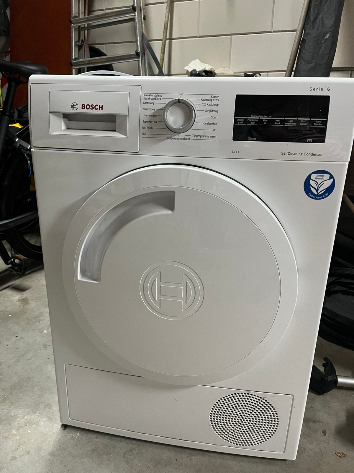 Bosch 6-serie warmtepompdroger, Ophalen, Gebruikt, Minder dan 85 cm, 8 tot 10 kg