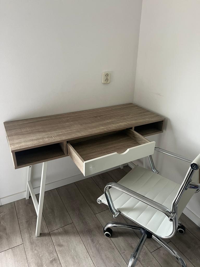 Bureau met stoel, Modern, Ophalen, Gebruikt