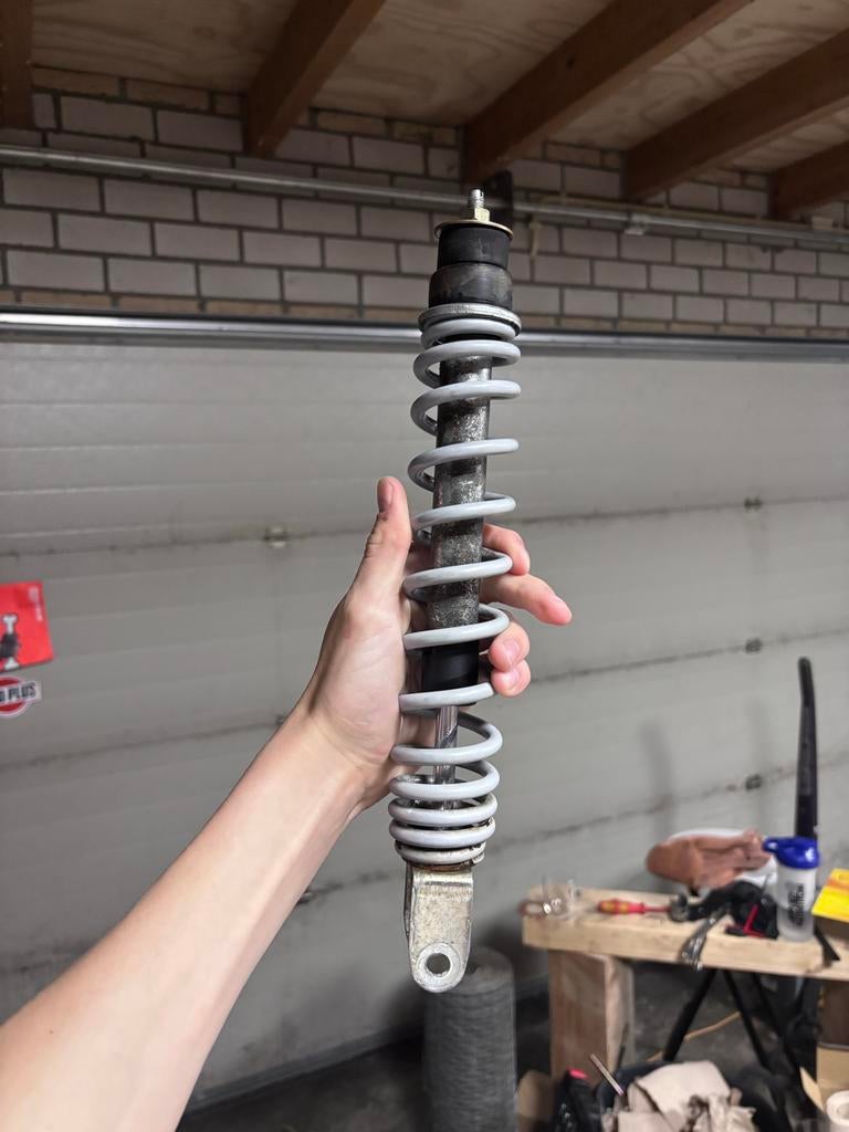 Piaggio Typhoon schokbreker origineel gebruikt, Ophalen of Verzenden, Gebruikt, Overige typen, Piaggio
