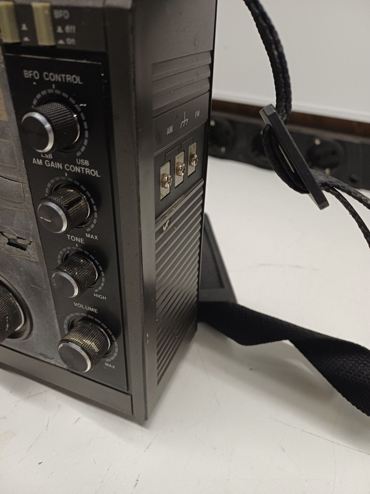 Philips D2935 PLL Wereldradio uit de jaren '80, Ophalen of Verzenden, Gebruikt, Wereldontvanger