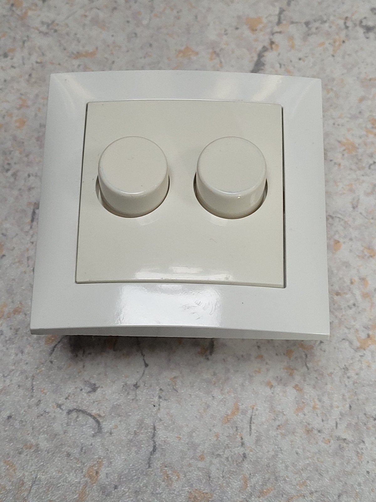 Tradim Dimmer Model 2441 dubbele dimmer, Ophalen of Verzenden, Gebruikt, Overige merken, Dimmer