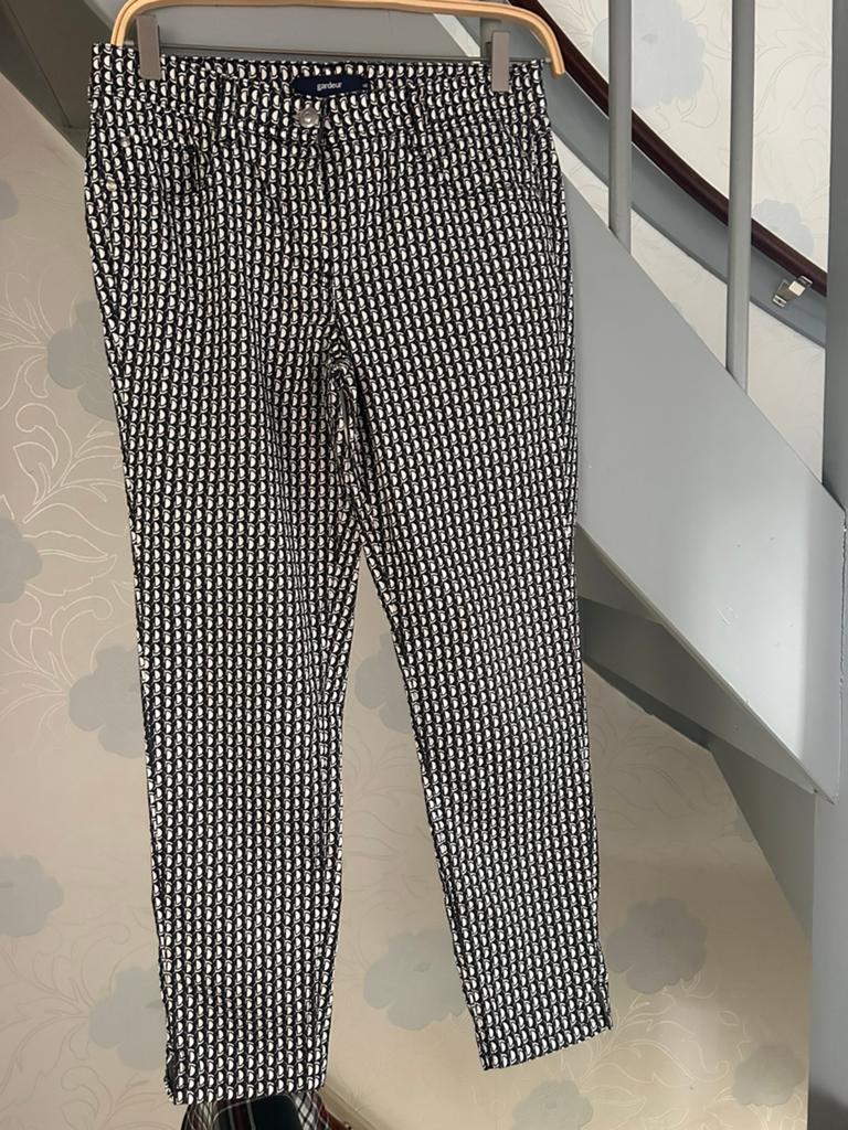 Mooie GARDEUR broek 40, Maat 38/40 (M), Wit, Ophalen of Verzenden, Zo goed als nieuw