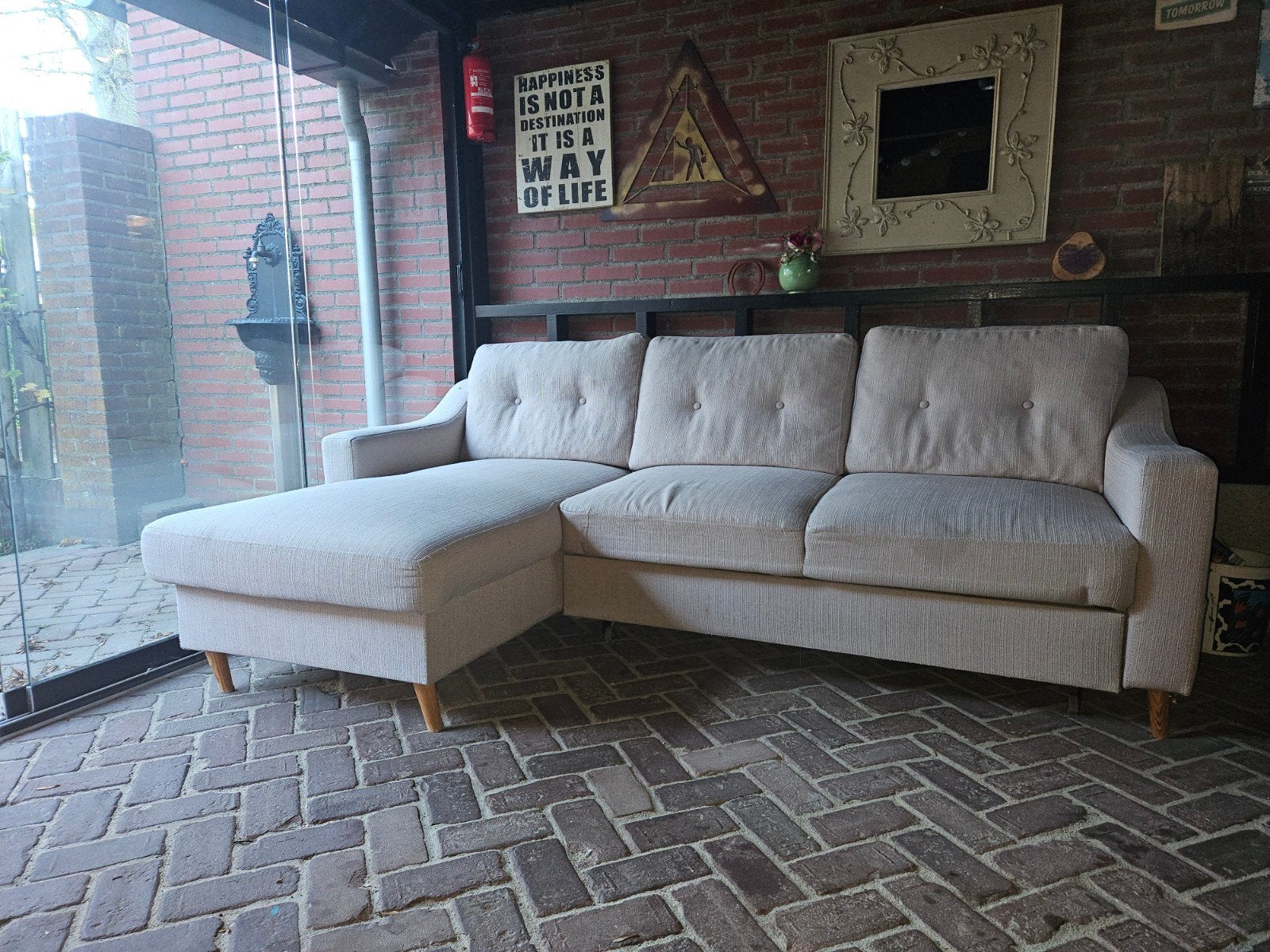 Comfortabele hoekbank met uitschuifbaar slaapgedeelte, Ophalen, 250 tot 300 cm, Gebruikt, Modern, functioneel