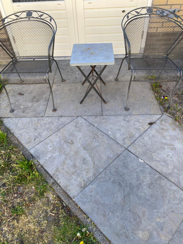 Metalen tuinsetje, Tuin en Terras, Tegels en Klinkers, Ophalen, Overige typen, Zo goed als nieuw, Natuursteen