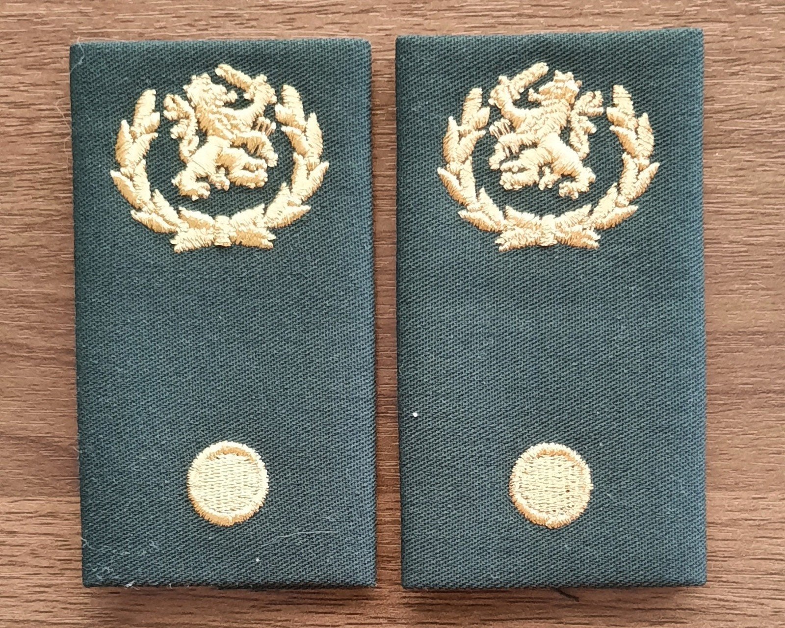KL ROT overhemd landmachtadjudant, Verzenden, Landmacht, Nederland, Embleem of Badge