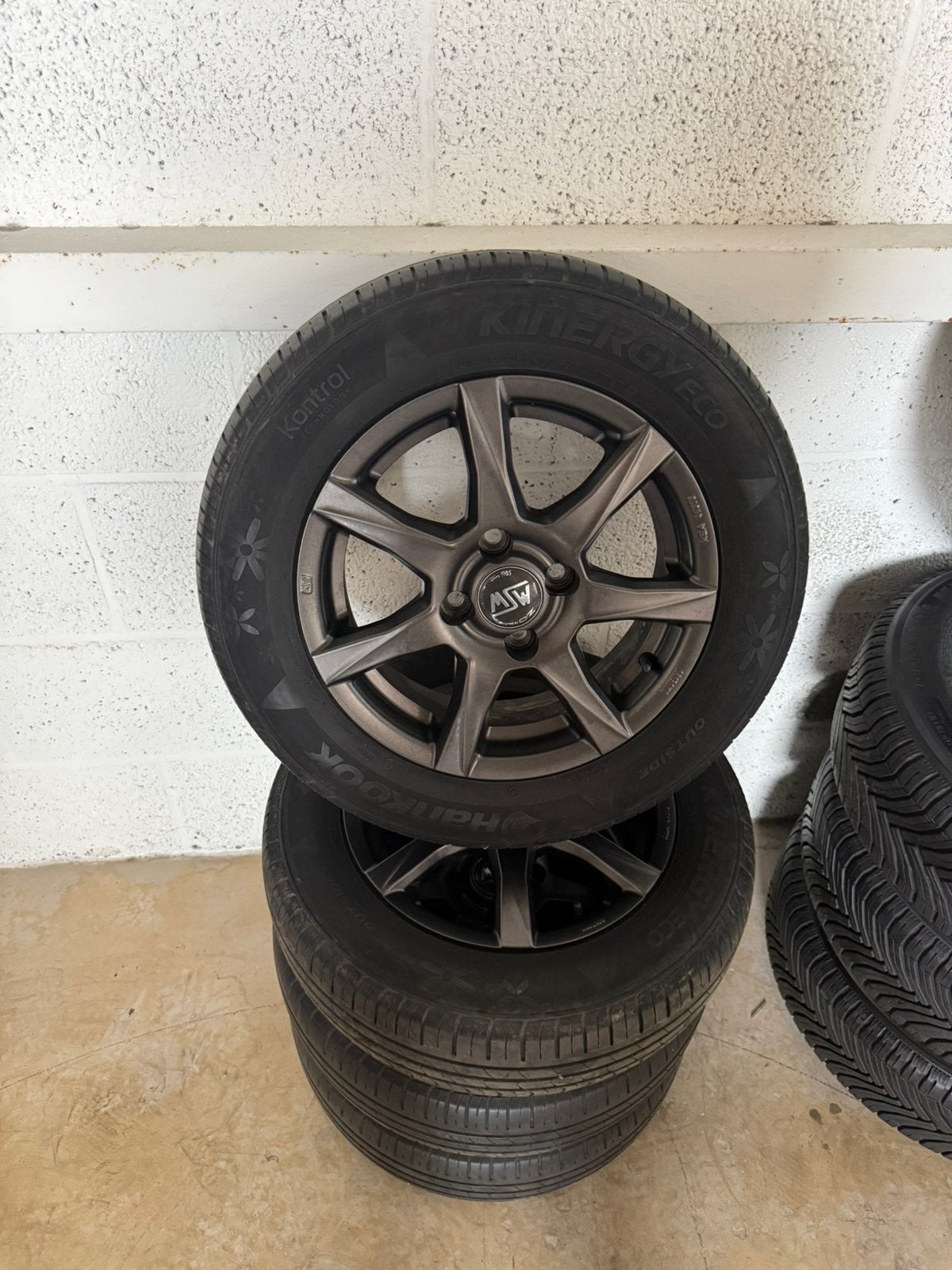 Mooie OZ velgenset met Hankook banden, Auto-onderdelen, Ophalen of Verzenden, 14 inch, Zomerbanden