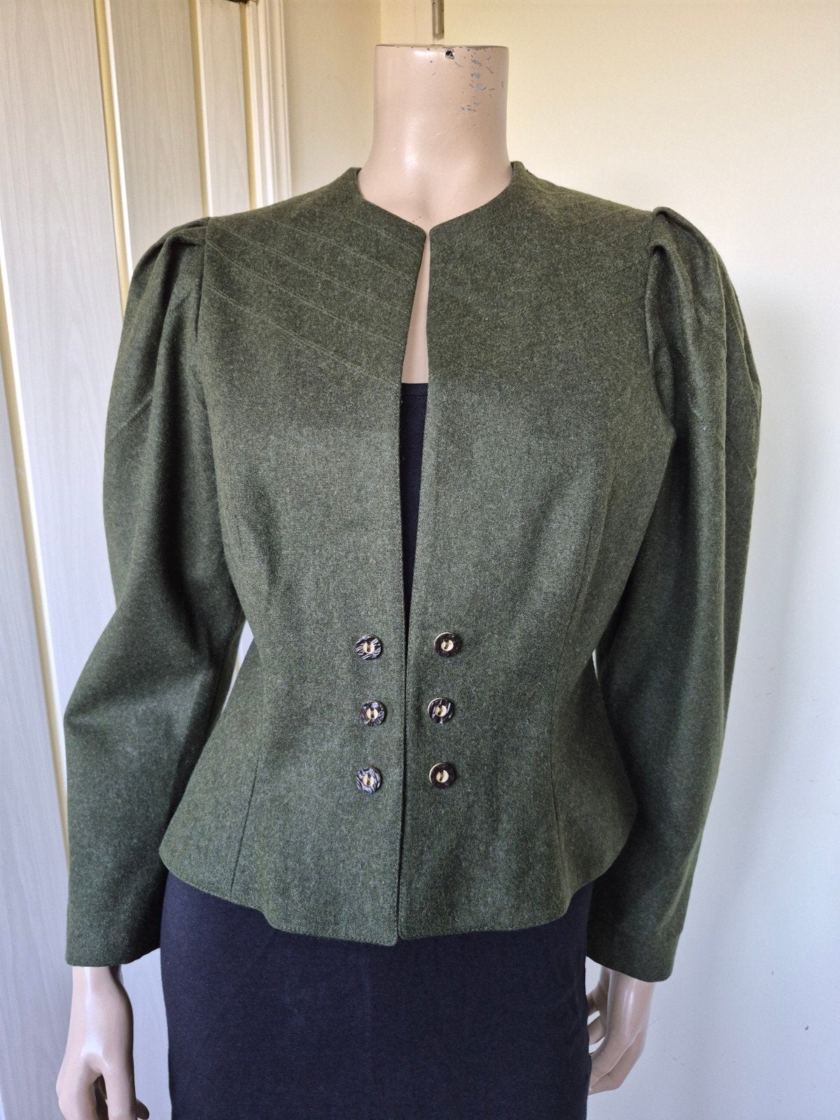 Vintage Heller tracht groen wollen jasje maat 38/40, Maat 38/40 (M), Ophalen of Verzenden, Zo goed als nieuw, Heller