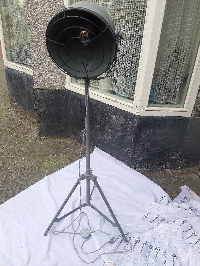 Vloerlamp Freelight Vicenza S2450G beton 140 cm hoog,, Ophalen, 100 tot 150 cm, E27 (groot), Zo goed als nieuw