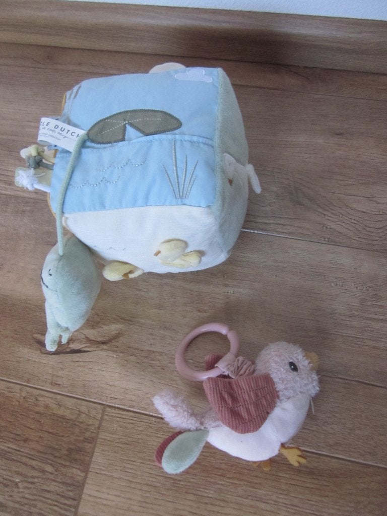 Little Dutch activiteiten kubus + andere items Little Dutch, Overige karakters, Little Dutch, Konijn, Wasbaar