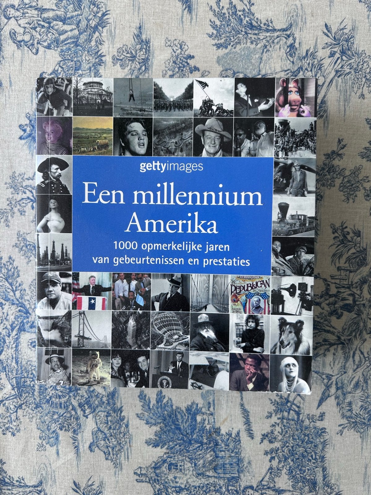 Een Millennium Amerika: 1000 opmerkelijke jaren, Ophalen of Verzenden, 20e eeuw of later, Zo goed als nieuw, Noord-Amerika