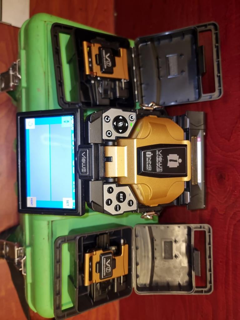 VIEWi V7 Glasvezel Fusion Splicer met toebehoren, Zakelijke goederen, Machines en Bouw | Onderdelen, Ophalen of Verzenden