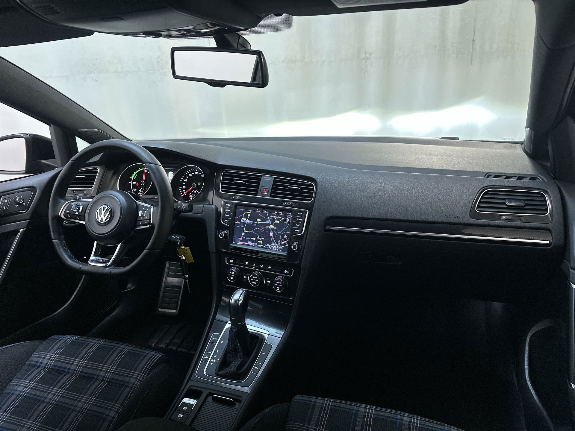 Volkswagen Golf 1.4 TSI GTE DSG Navigatie Climate Control Pa, Stof, Gebruikt, 4 cilinders, Zwart