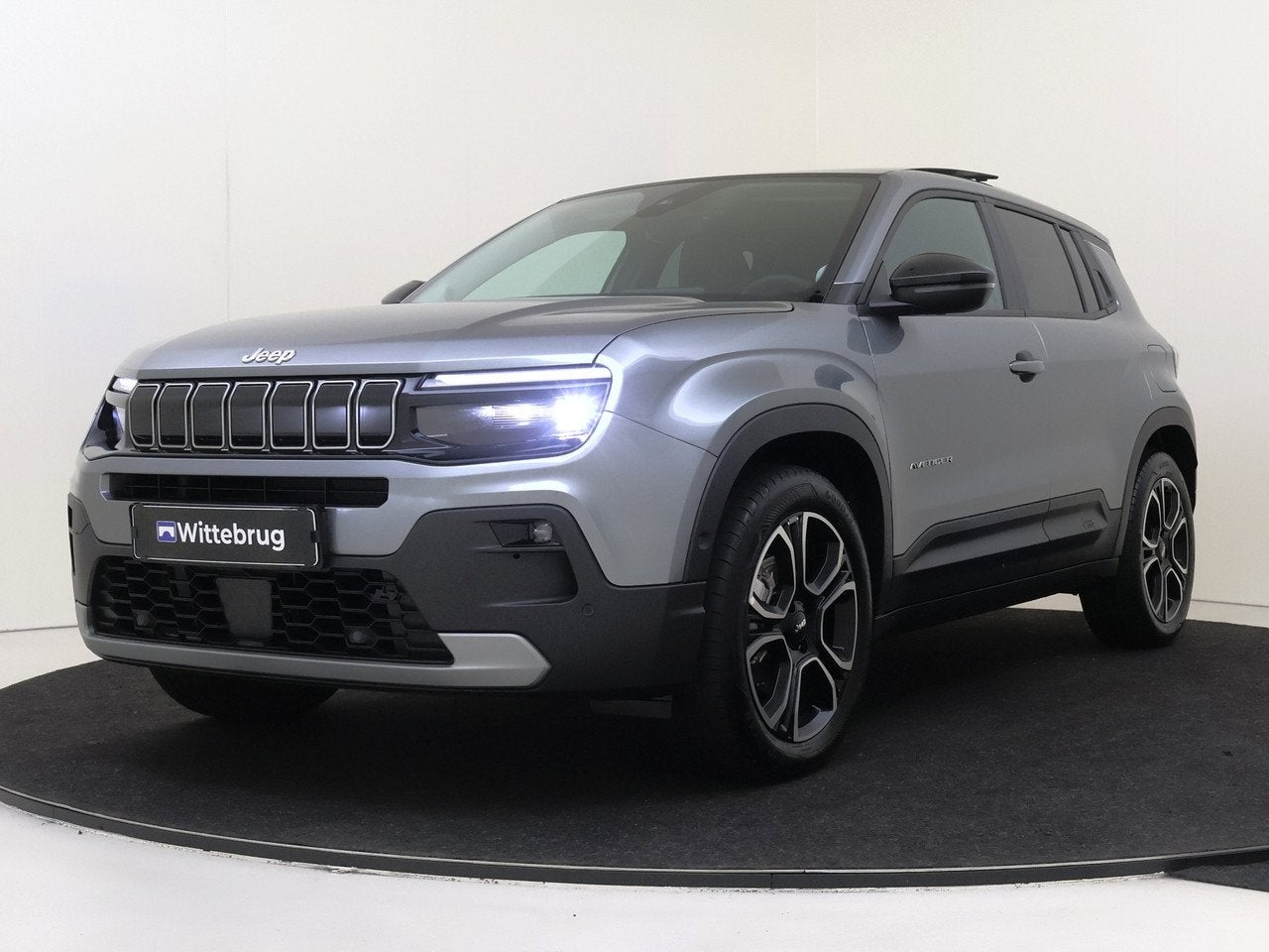 Jeep Avenger Avenger 54 kWh (bj 2025, automaat), Automaat, Stof, Gebruikt, 156 pk