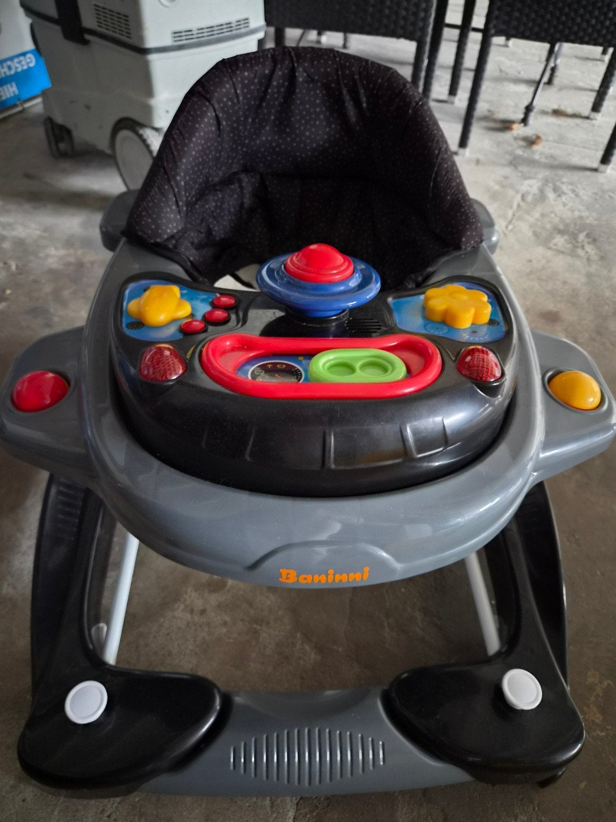 Loopstoel in nieuwstaat, Kinderen en Baby's, Speelgoed | Babyspeelgoed, Ophalen of Verzenden, Zo goed als nieuw, Overige typen