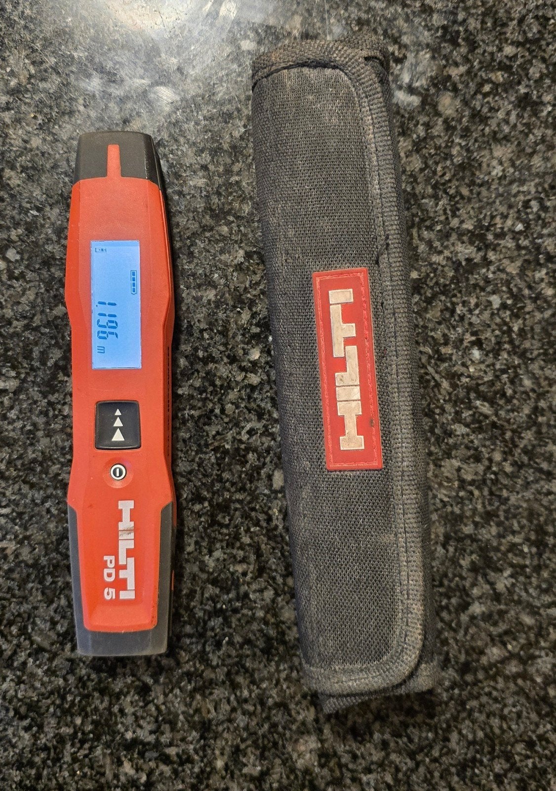Hilti PD 5 laser afstandsmeter, Doe-het-zelf en Verbouw, Meetapparatuur, Ophalen of Verzenden, Zo goed als nieuw, Afstand