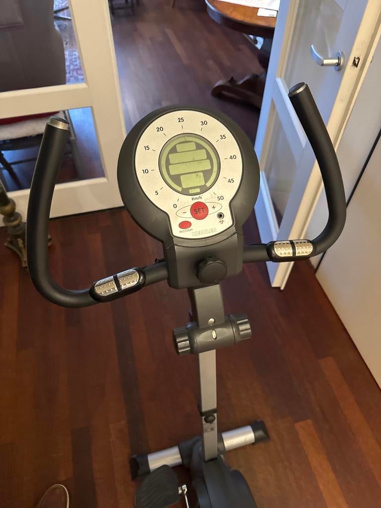 Kettler Hometrainer - Perfect voor thuisworkouts, Sport en Fitness, Ophalen, Gebruikt, Metaal, Benen