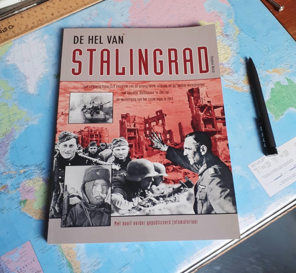 de Hel van Stalingrad  170 pag. + veel aparte foto's, Verzenden, Overige soorten, Overige gebieden, Boek of Tijdschrift