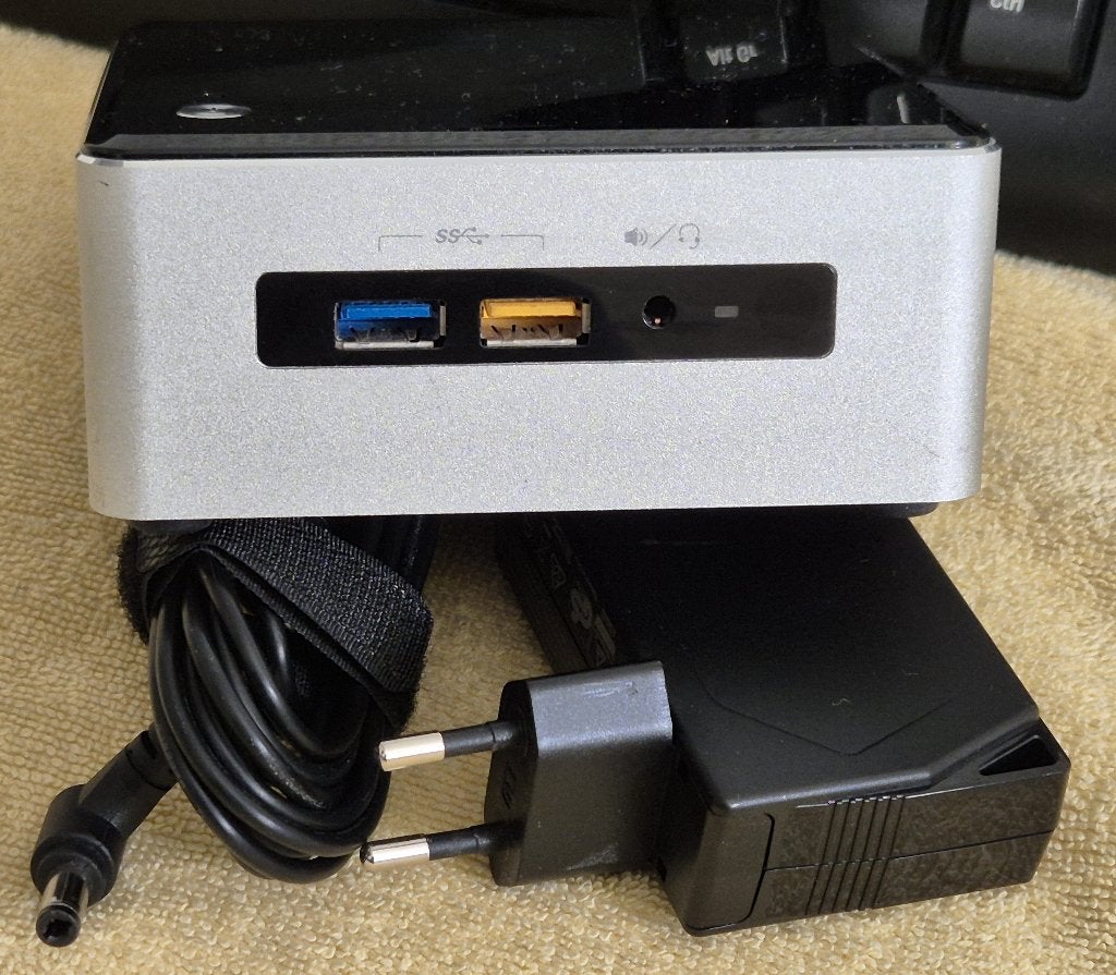 Superzuinige Compacte Intel Nuc Incl Win11 Wi-Fi Geüpdatet, Computers en Software, Desktop Pc's, Gebruikt, Intel, Ophalen of Verzenden