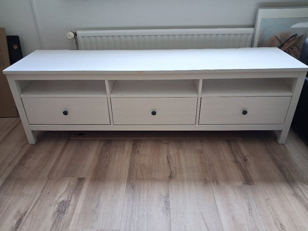 Ikea hemnes tv kast, Ophalen, Gebruikt, 150 tot 200 cm, Minder dan 100 cm