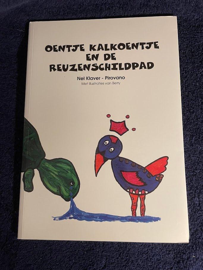 Kinderboek: Oentje Kalkoentje en de Reuzenschild-Nel Klaver., Fictie algemeen, Jongen of Meisje, Zo goed als nieuw, Voorleesboek