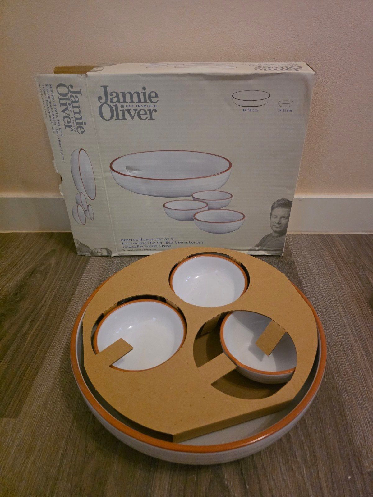 Nieuwe serveerschalen set van 4 stuks Jamie Oliver, Huis en Inrichting, Ophalen of Verzenden, Nieuw, Kom(men)