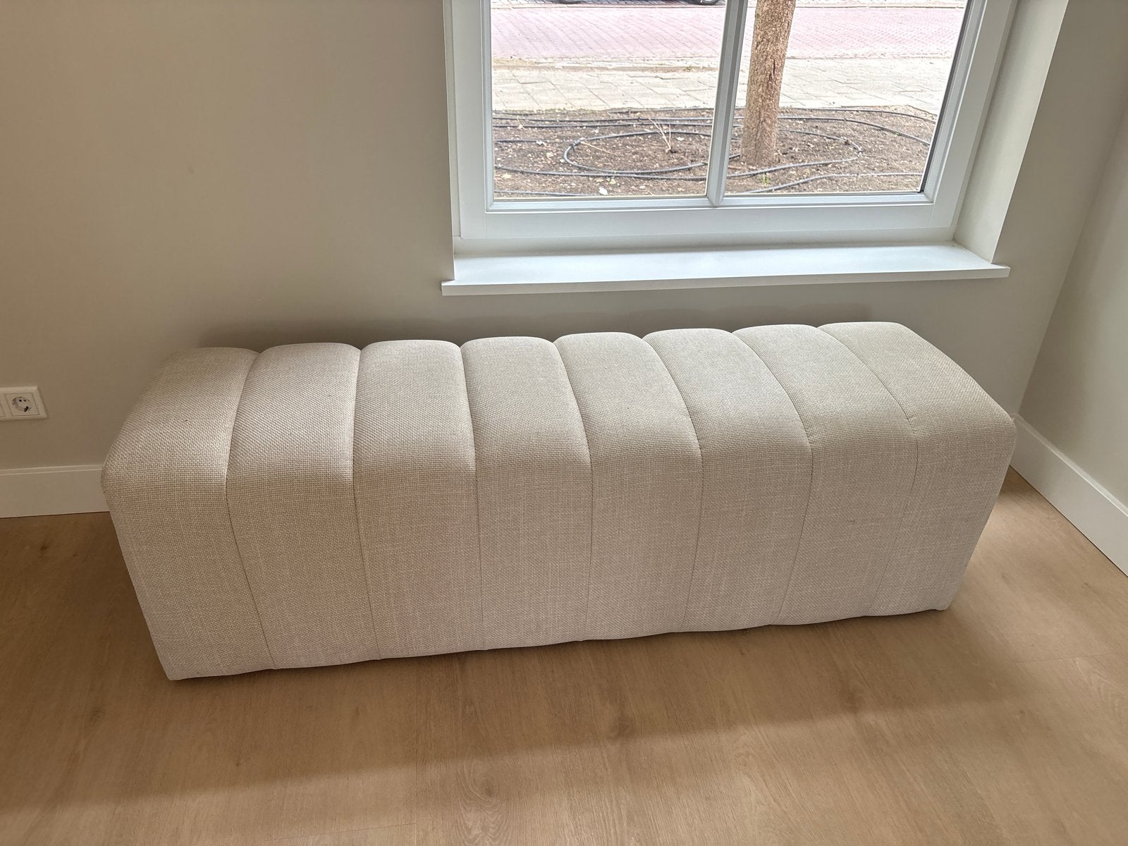 KARWEI eetkamerbank Erie grof geweven beige stof, Ophalen, Minder dan 75 cm, 150 tot 200 cm, Driepersoons
